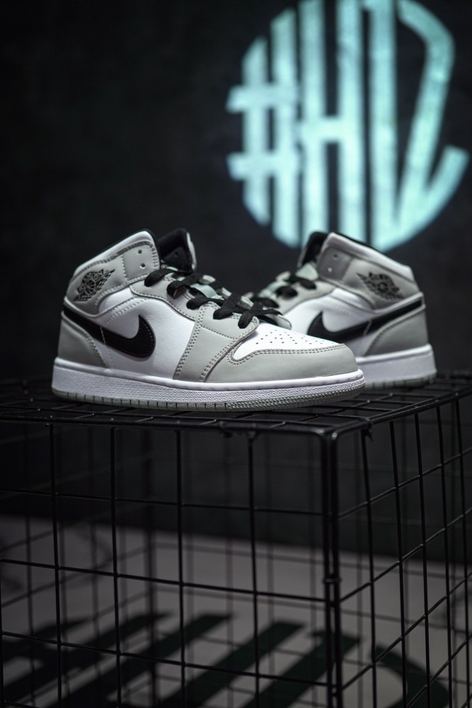 Nike Air Jordan 1 High AJ1 ( Arrenfashion)