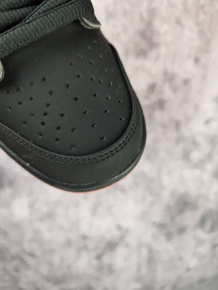  from Arrenfashion Nike SB DUNK LOW men women sneaker