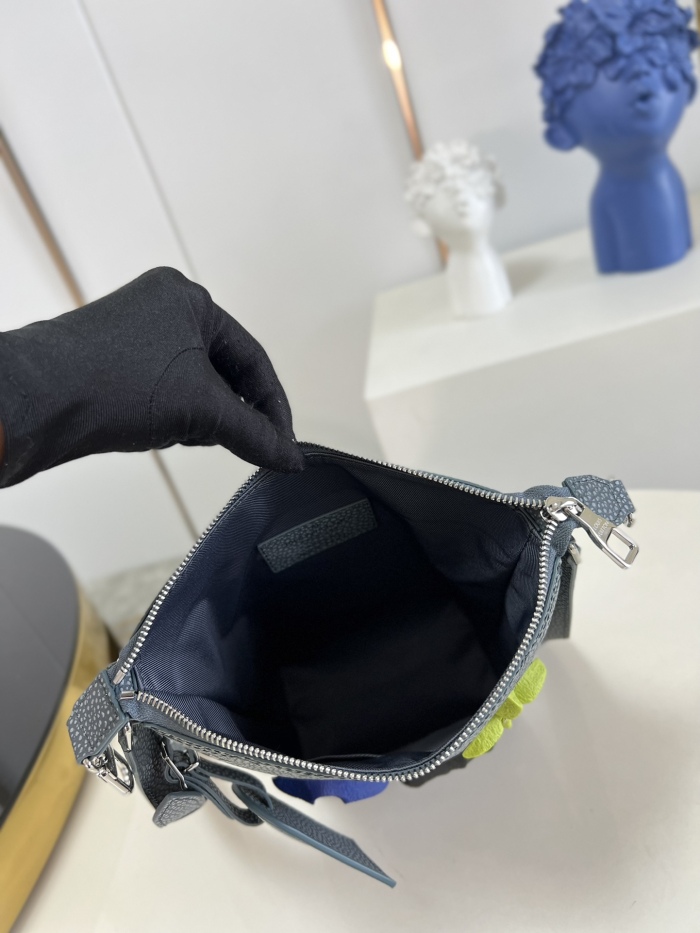  Arrenfashion L*ouis V*uitton Top Bag 17*24*8.5CM