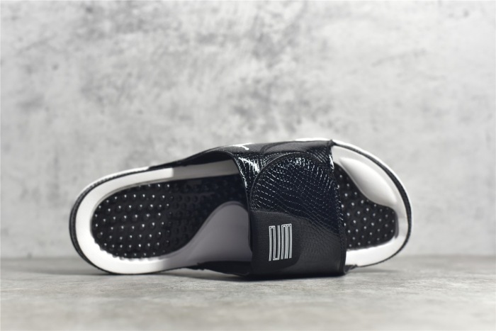 Nike Air Jordan 11 Slippers (Arrenfashion)