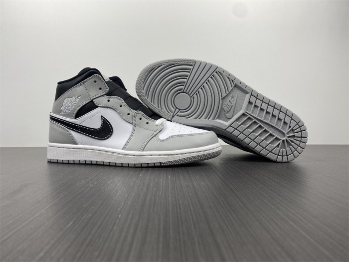  Arrenfashion Air Jordan 1 Mid “Light Smoke Grey” 554724-078