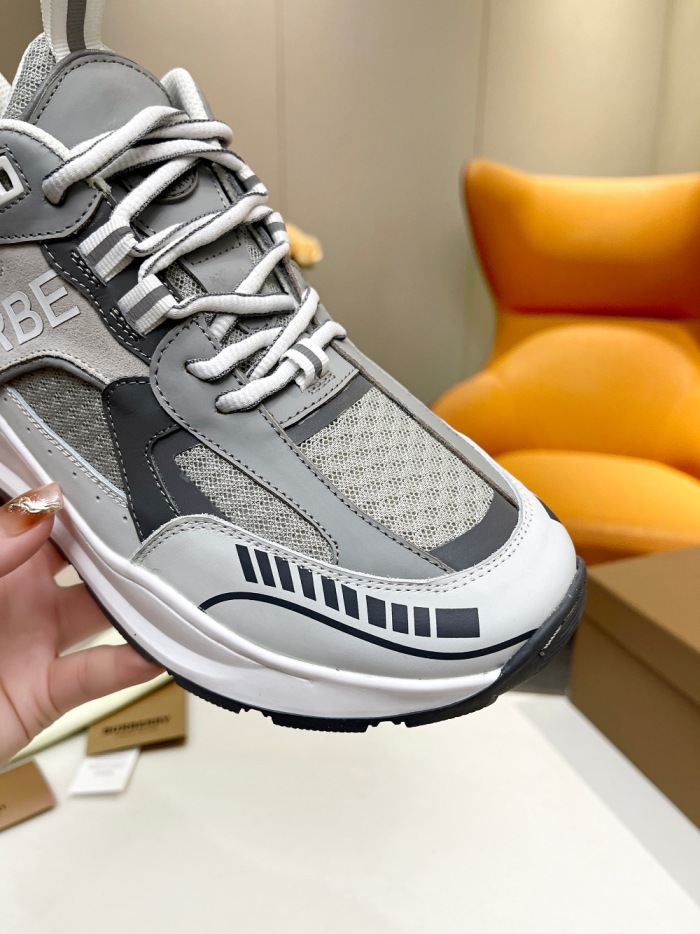 Men B*rberry Sneaker （Arrenfashion）