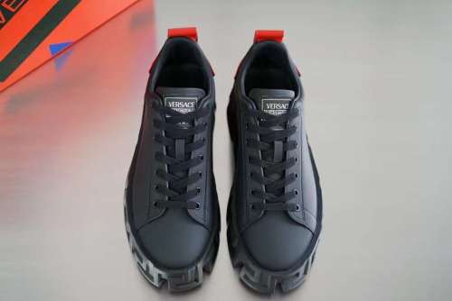 Men Women V*ersace Sneakers ( Arrenfashion)