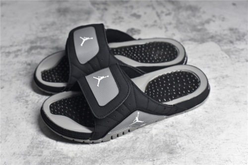 Nike Air Jordan 12 Slippers (Arrenfashion)