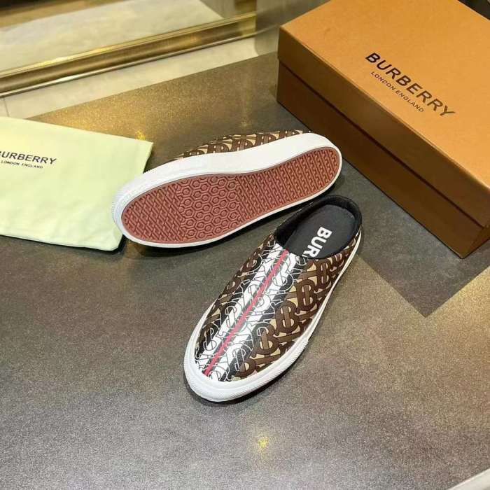 Men Women B*rberry Sneaker （Arrenfashion）