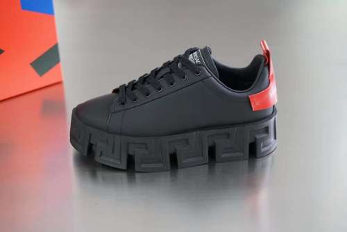 Men Women V*ersace Sneakers ( Arrenfashion)