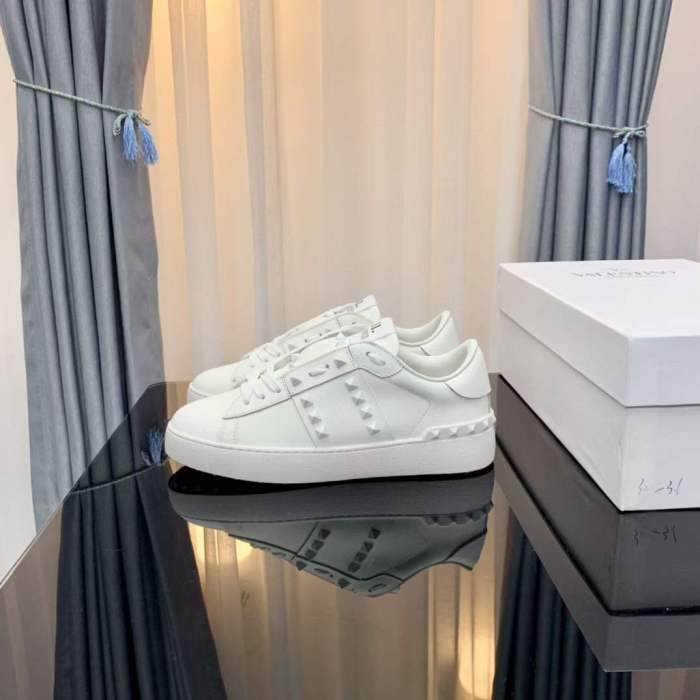 Women Men V*alentino Sneakers ( Arrenfashion)