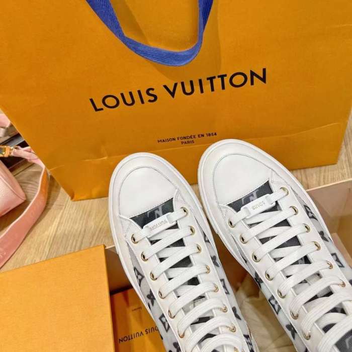 Women L*ouis V*uitton Top Sneaker (Arrenfashion)
