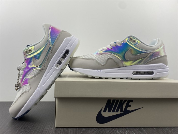  from Arrenfashion Air Max 1 AMD La Ville Lumière DQ9326-100