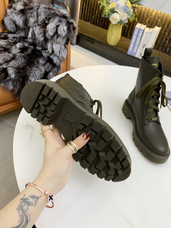 Women L*ouis V*uitton Top Boots ( Arrenfashion)