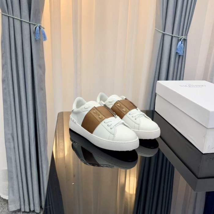 Women Men V*alentino Sneakers ( Arrenfashion)
