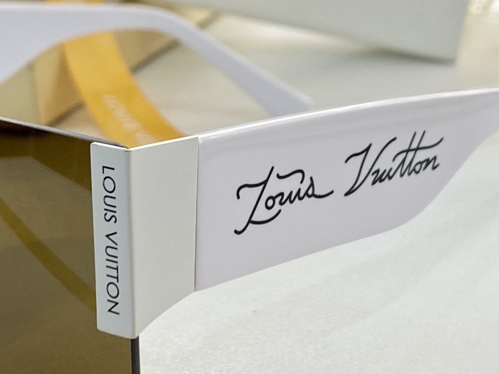  Arrenfashion L*ouis V*uitton Glasses Top