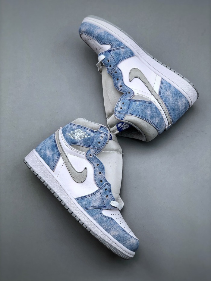  Arrenfashion Air Jordan 1“ Hype Royal” 555088-402