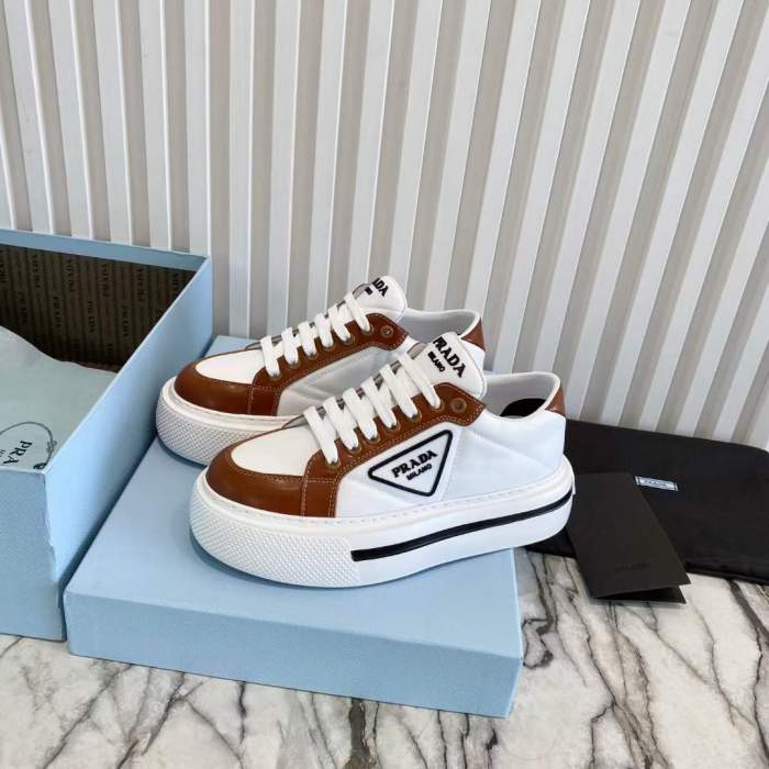  Arrenfashion Women P*rada Top Sneakers