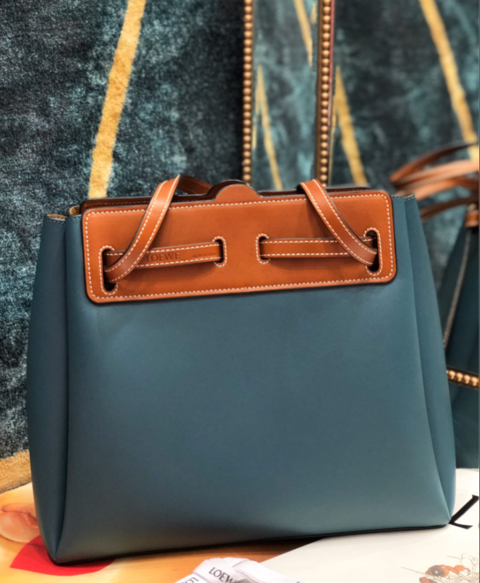  Arrenfashion L*oewe Top Bag 24x17x6.5cm
