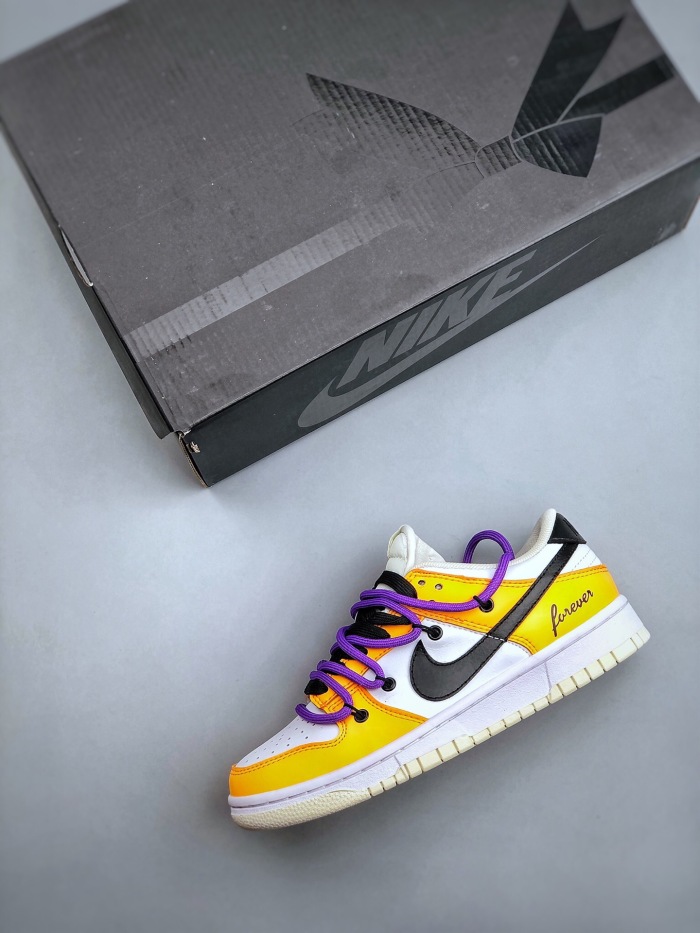 Nike SB dunk low ( Arrenfashion)