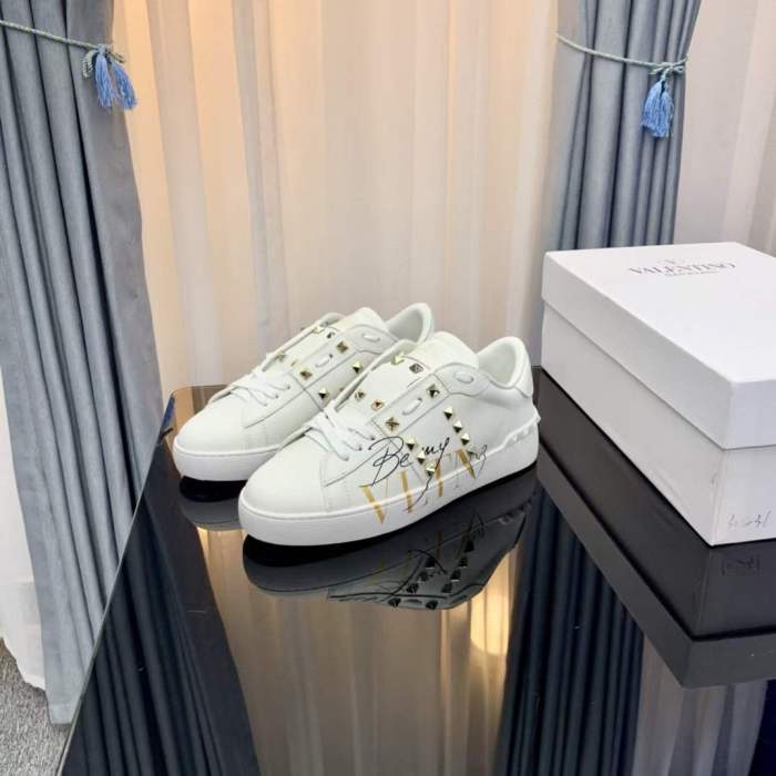 Women Men V*alentino Sneakers ( Arrenfashion)