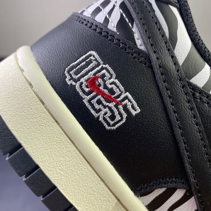  from Arrenfashion Nike Dunk SB Low Zebra DM3510-001