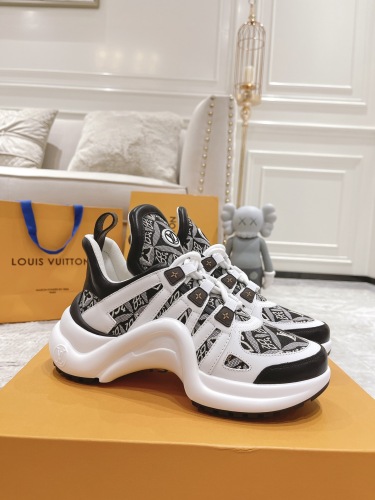 Women L*ouis V*uitton Top Sneaker (Arrenfashion)