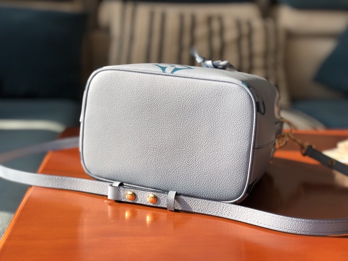  Arrenfashion L*ouis V*uitton Bag Top Quality 20 x 20 x 13cm
