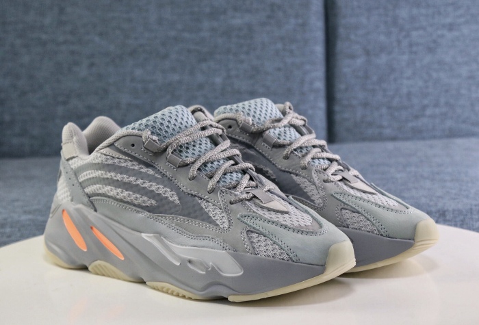  Arrenfashion  Arrenfashion Yeezy Boost 700 V2 “Inertia”