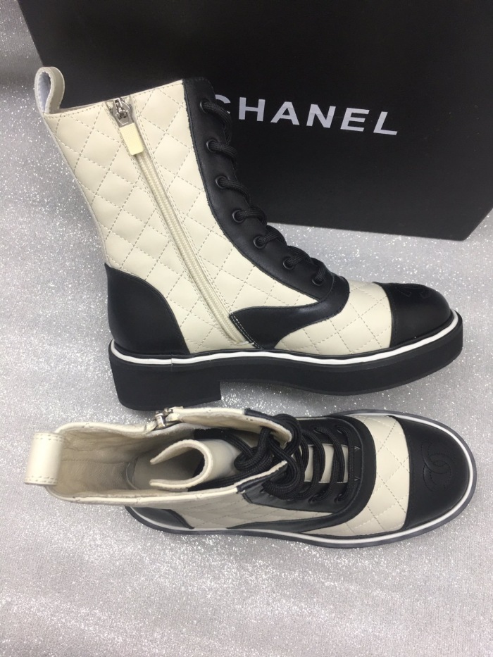 Women C*hanel Top Boots ( Arrenfashion)