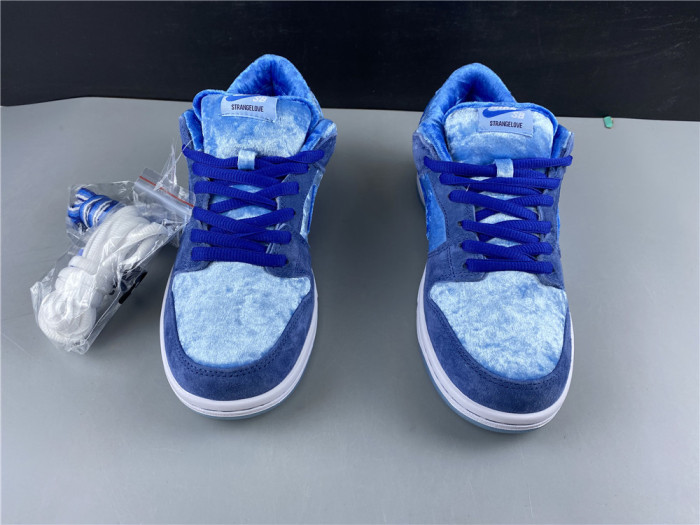  from Arrenfashion Strangelove x NK Sb Dunk Low 2020