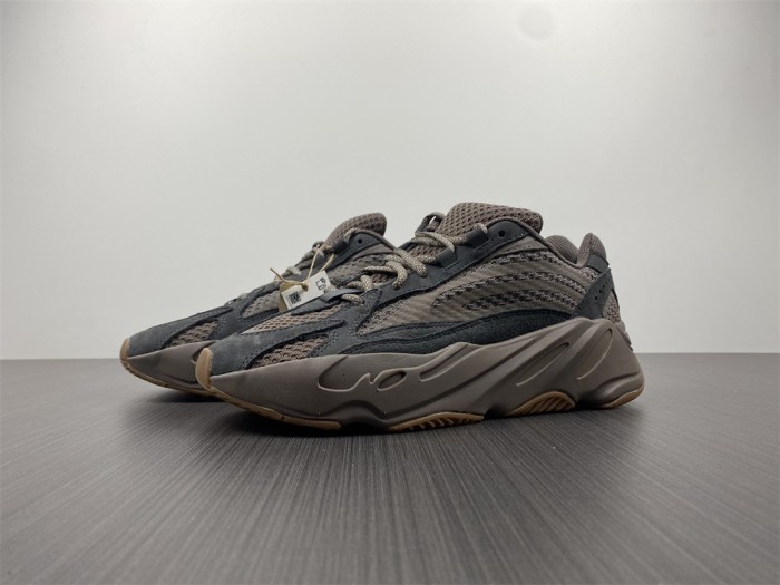  Arrenfashion  Arrenfashion Yeezy Boost 700 V2 GZ0724