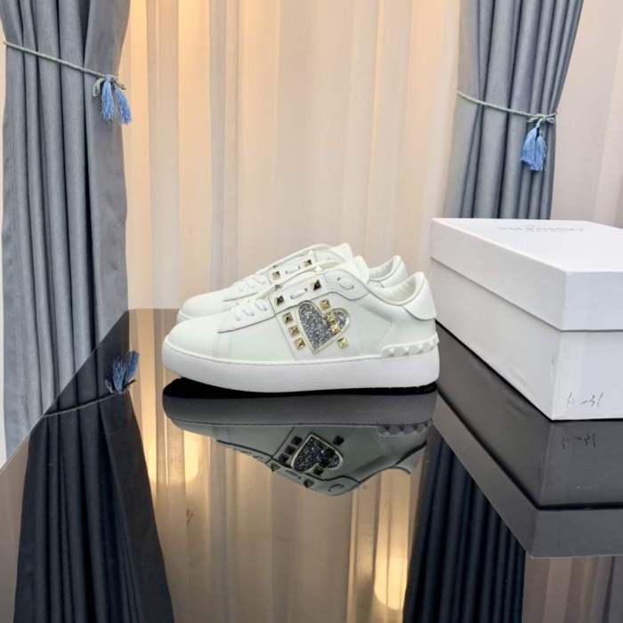 Women Men V*alentino Sneakers ( Arrenfashion)