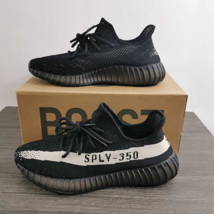  Arrenfashion  Arrenfashion Yeezy Boost 350 V2 BY1604