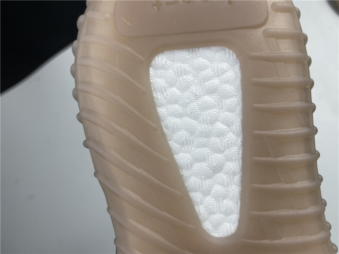  Arrenfashion  Arrenfashion Yeezy Boost 350 V2 GW2869