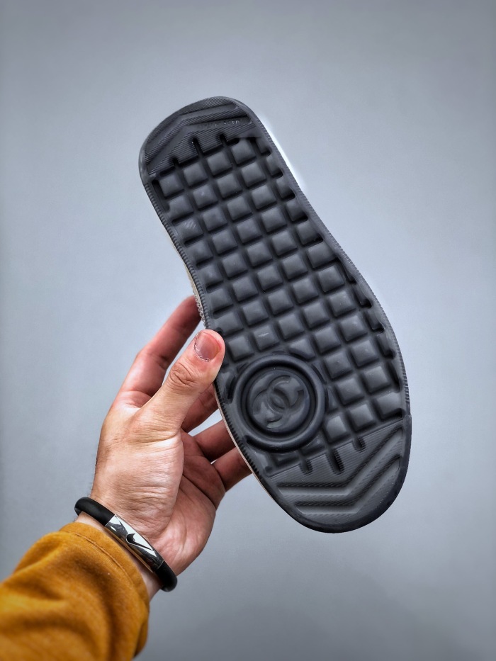 Women C*hanel Sneakers ( Arrenfashion)