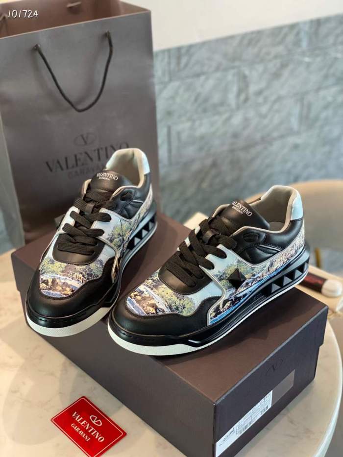  Arrenfashion Women Men V*alentino Sneakers ( Arrenfashion)