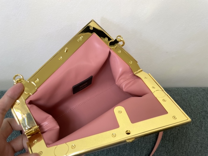  Arrenfashion F*endi Top Bag 26*9.5*18CM