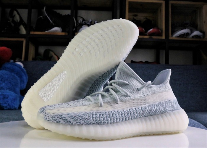  Arrenfashion  Arrenfashion Yeezy 350 Boost V2 Cloud White Non-Reflective