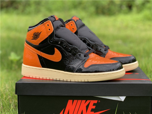  Arrenfashion Air Jordan 1 Retro High OG “Shattered Backboard”3.0 555088-028