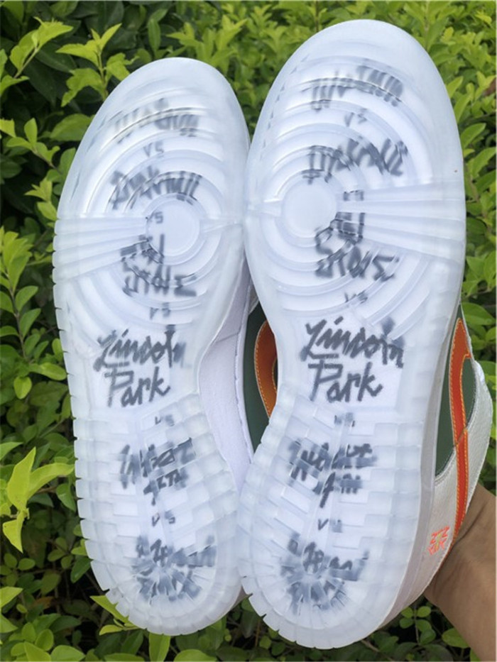  from Arrenfashion Nike SB Dunk Low DN2489-300