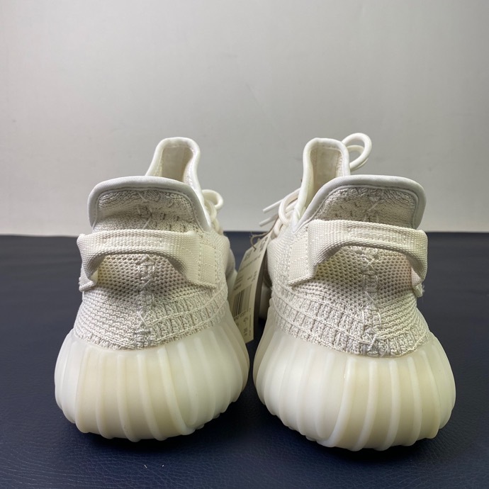  Arrenfashion  Arrenfashion Yeezy Boost 350 V2 HQ6316