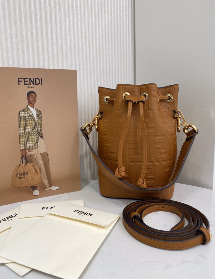  Arrenfashion F*endi Top Bag 18*12*10cm