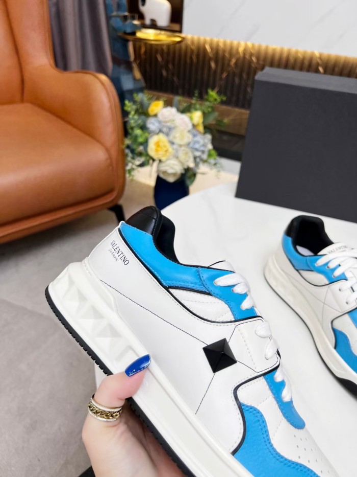  Arrenfashion Women Men V*alentino Sneakers ( Arrenfashion)