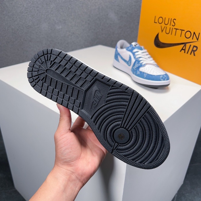 Men L*ouis V*uitton x NIKE Sneakers ( Arrenfashion)
