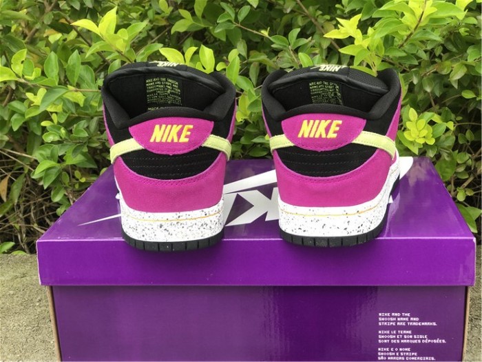  from Arrenfashion Nike SB Dunk Low “Red Plum” 6817 501