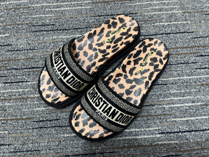  Arrenfashion Women D*or Sandals