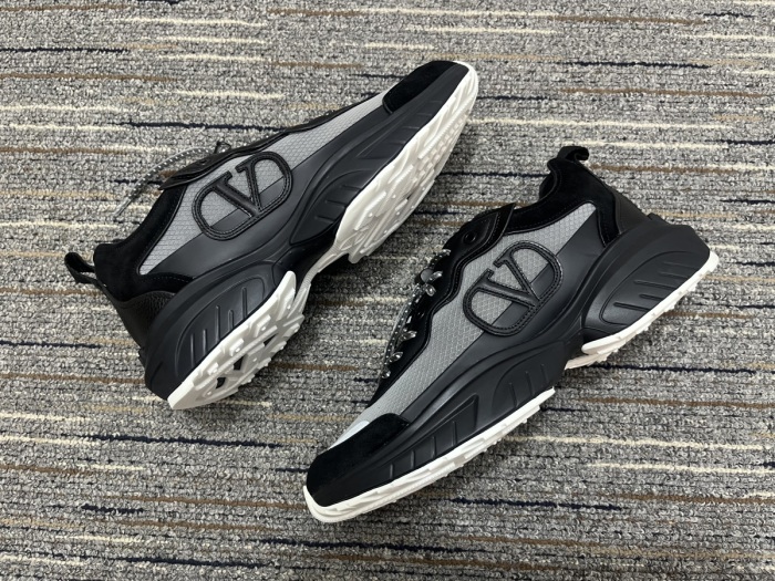  Arrenfashion Men Women 𝑉*𝐴𝐿𝐸𝑁𝑇𝐼𝑁𝑂 Top Sneakers
