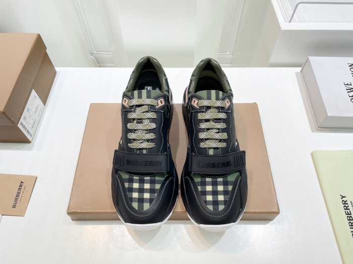  Arrenfashion Men Women B*rberry Sneaker