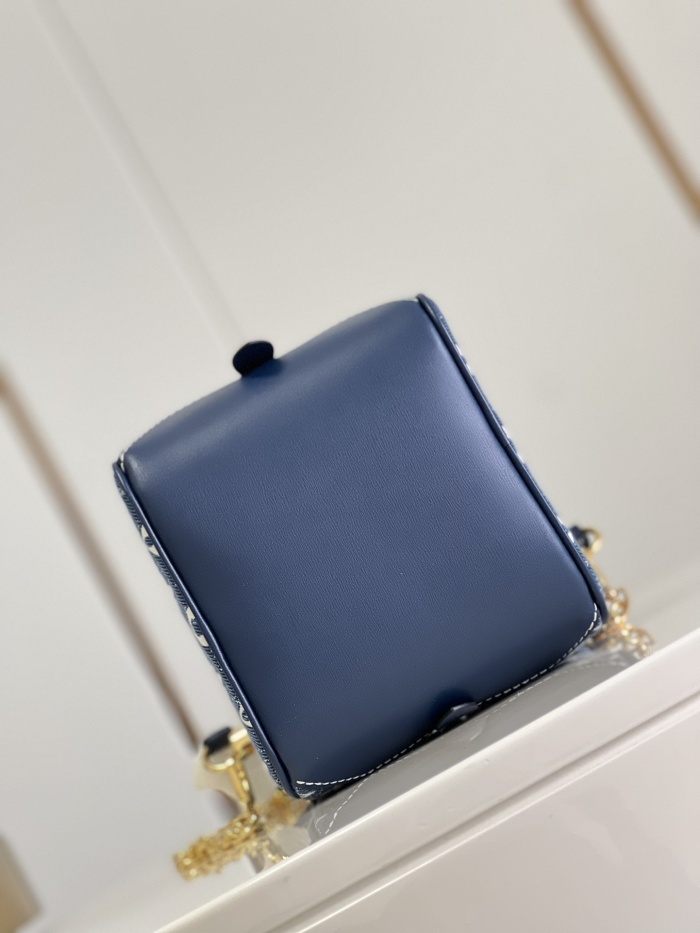  Arrenfashion L*ouis V*uitton Bag Top Quality 16*16*16CM