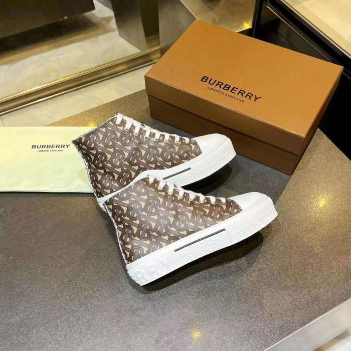 Men Women B*rberry Sneaker （Arrenfashion）