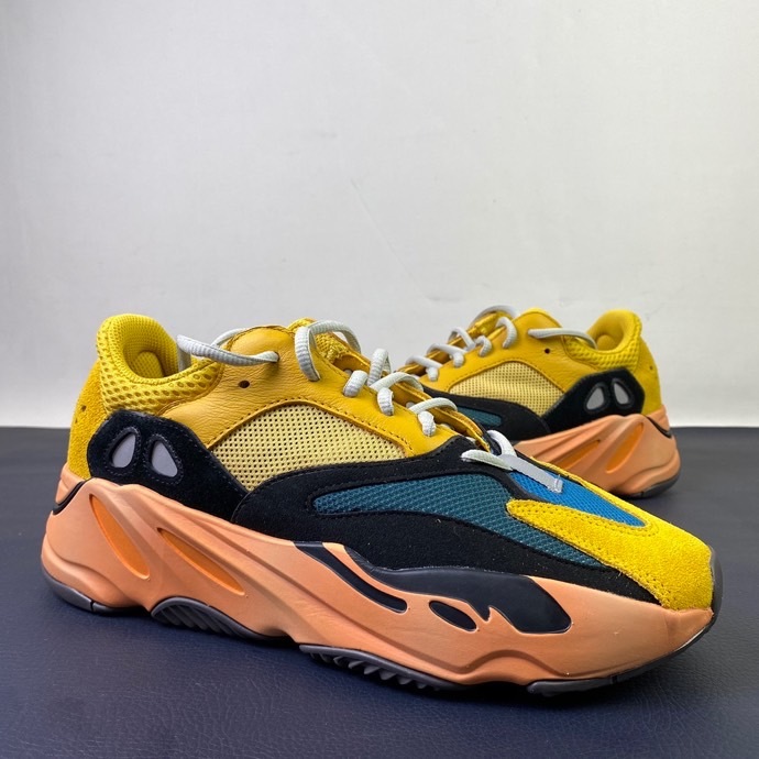  Arrenfashion  Arrenfashion Yeezy Boost 700 Sun GZ6984