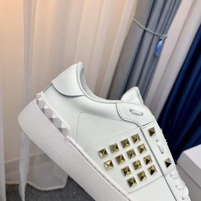 Women Men V*alentino Sneakers ( Arrenfashion)