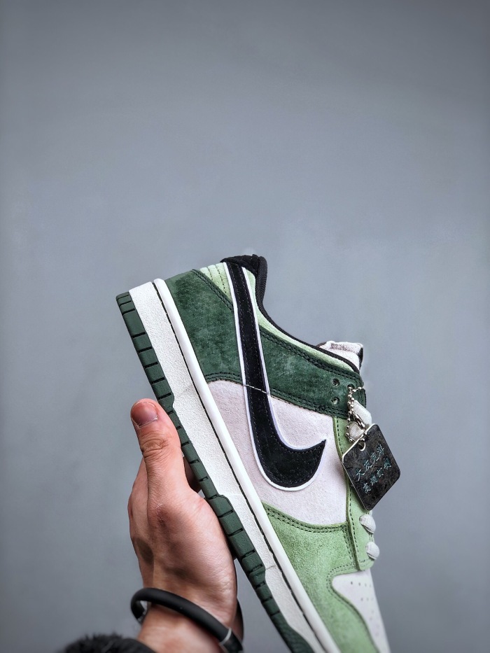 Nike SB Dunk low +otomo katsuhiro (Arrenfashion )